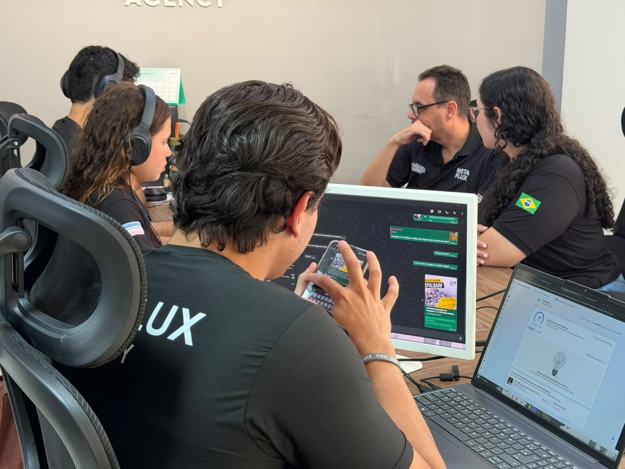 Especialistas da METAFLUX, assessoria de marketing para restaurantes
